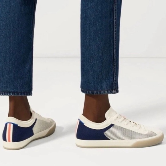 Rothy’s The Lace Up Sneakers Classic Navy & Off White Cream - Picture 2 of 5
